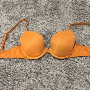PINK Victoria's Secret Vibrant Orange Bra